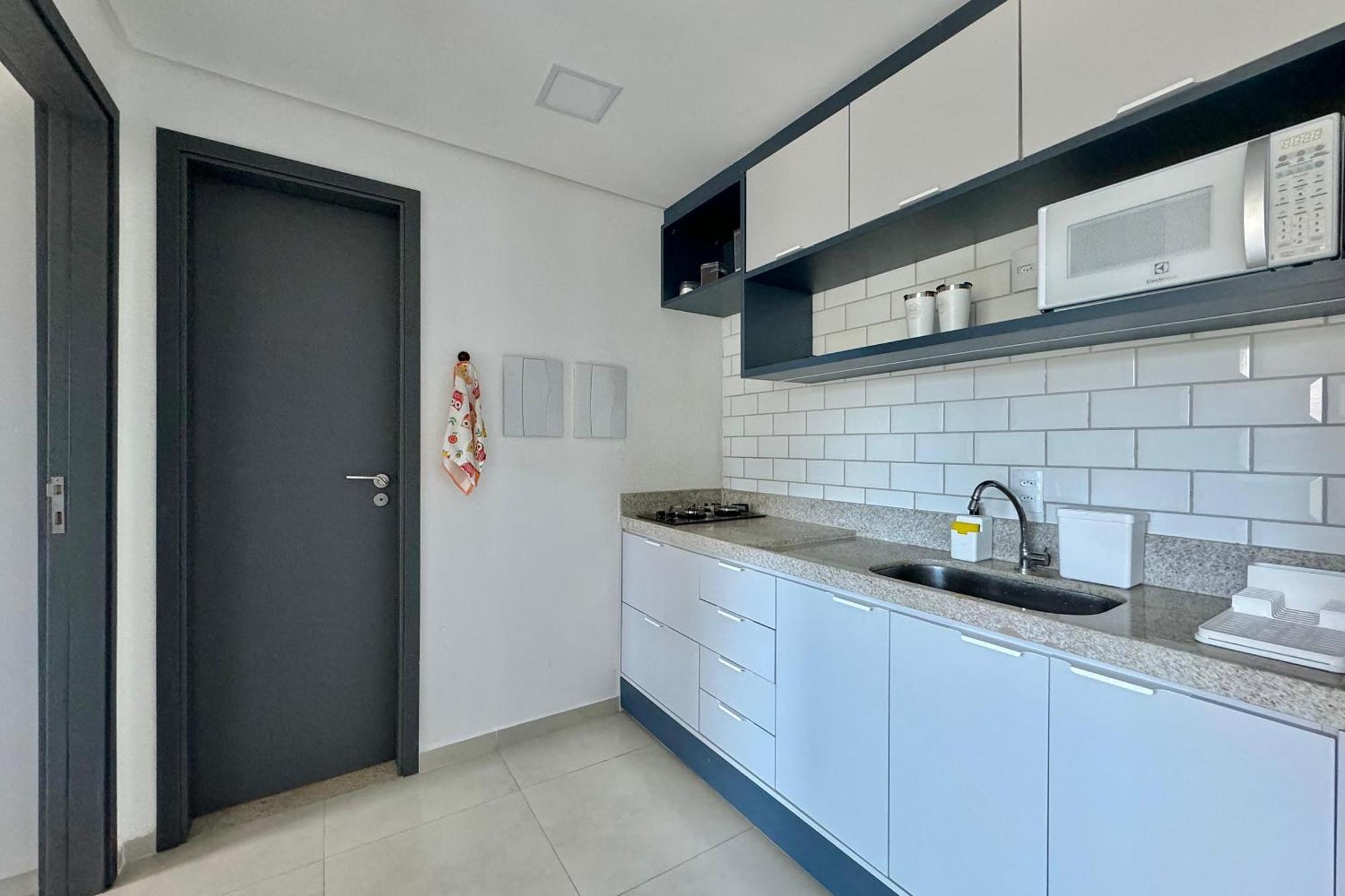 Porto Male 103 *